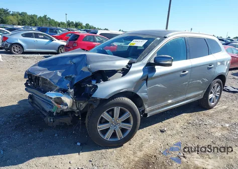 2017 Volvo Xc60 T5/Inscription from USA, damaged, VIN YV440MRU5H2039016